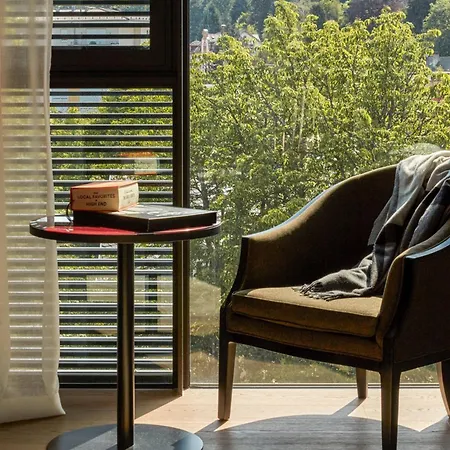 Roomers Baden-baden, Autograph Collection